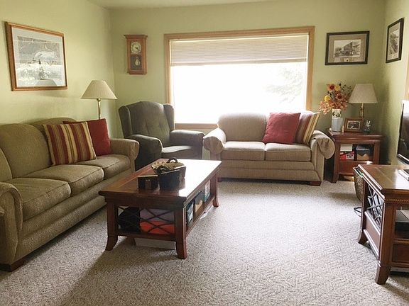 2nd image of 2114 32nd St