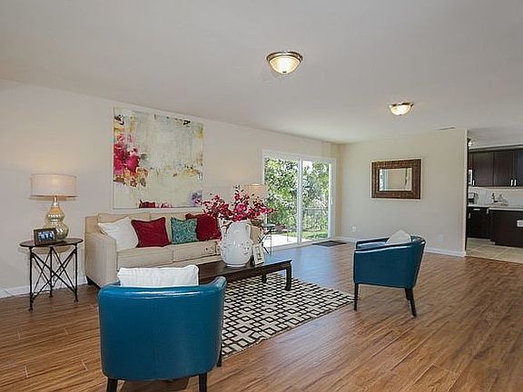 5th image of 3518 Menlo Ave