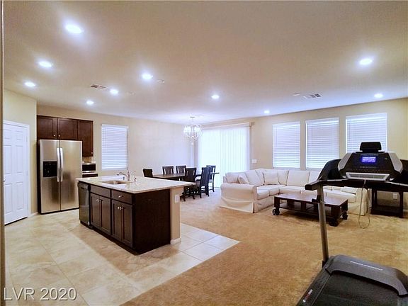 3rd image of 7191 Pazienza Ave