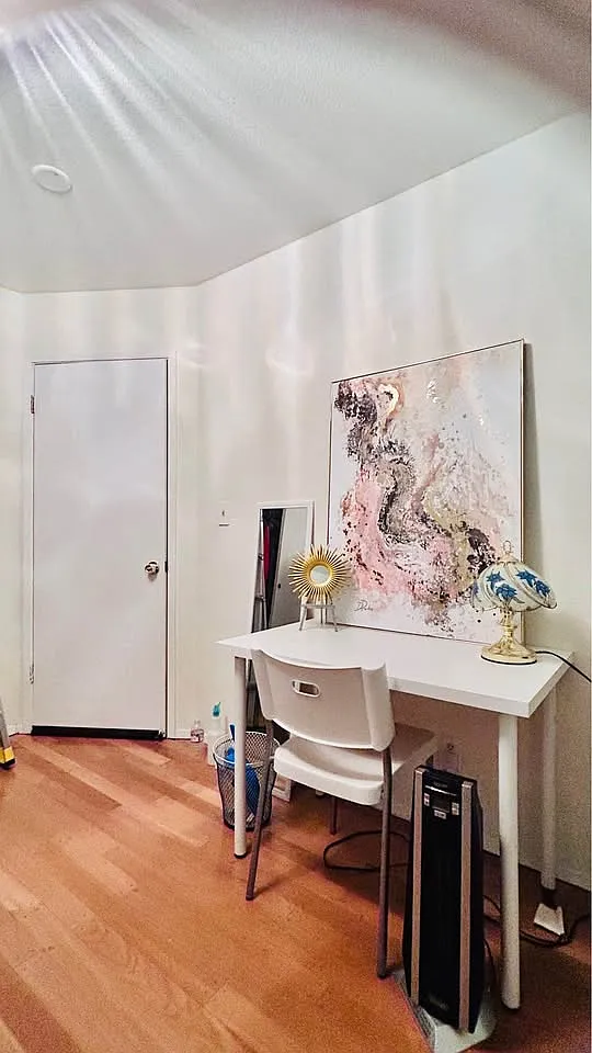 100 Whitney Young Cir — Photo 2