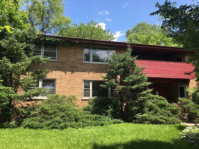 1st image of 725 Dewey Ave #1S