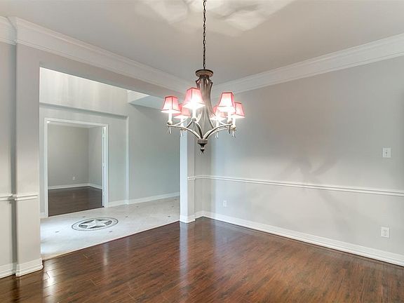 3rd image of 3408 Castle Pond Ct