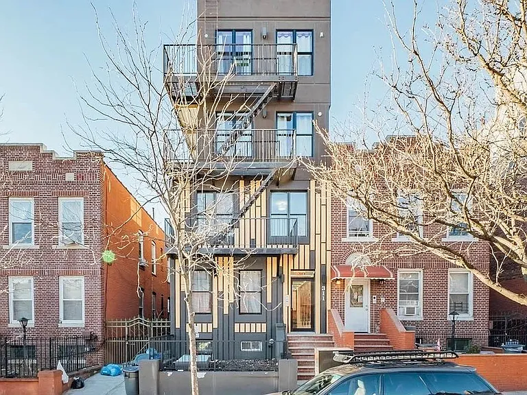 311 Woodbine St #3A — Photo 10