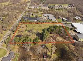 2265 S Milford Rd, Milford, MI 48381