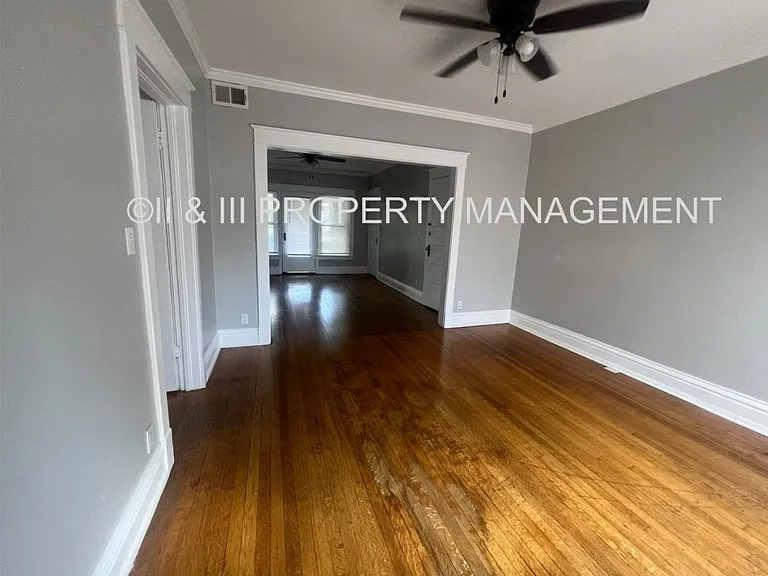 221 W 37th St #1W — Photo 8