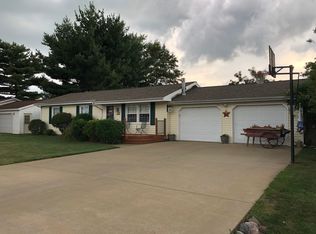 113 Worner St, Green Valley, IL 61534