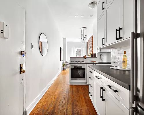 3rd image of 338 W 19th St APT 1C