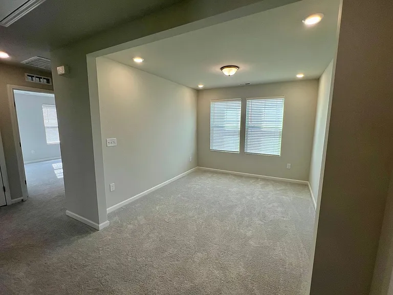 321 Glacier Lake Dr — Photo 23