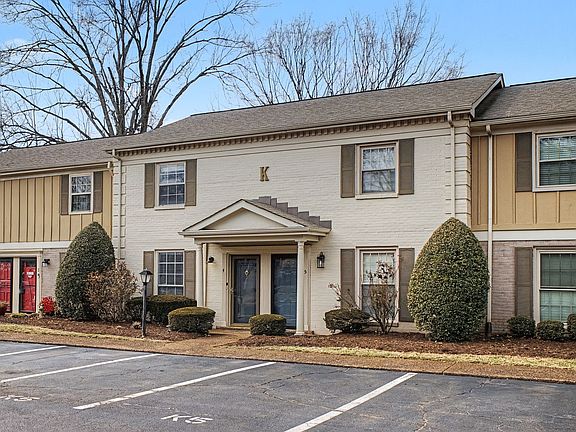 2nd image of 1011 Murfreesboro Rd Unit K4