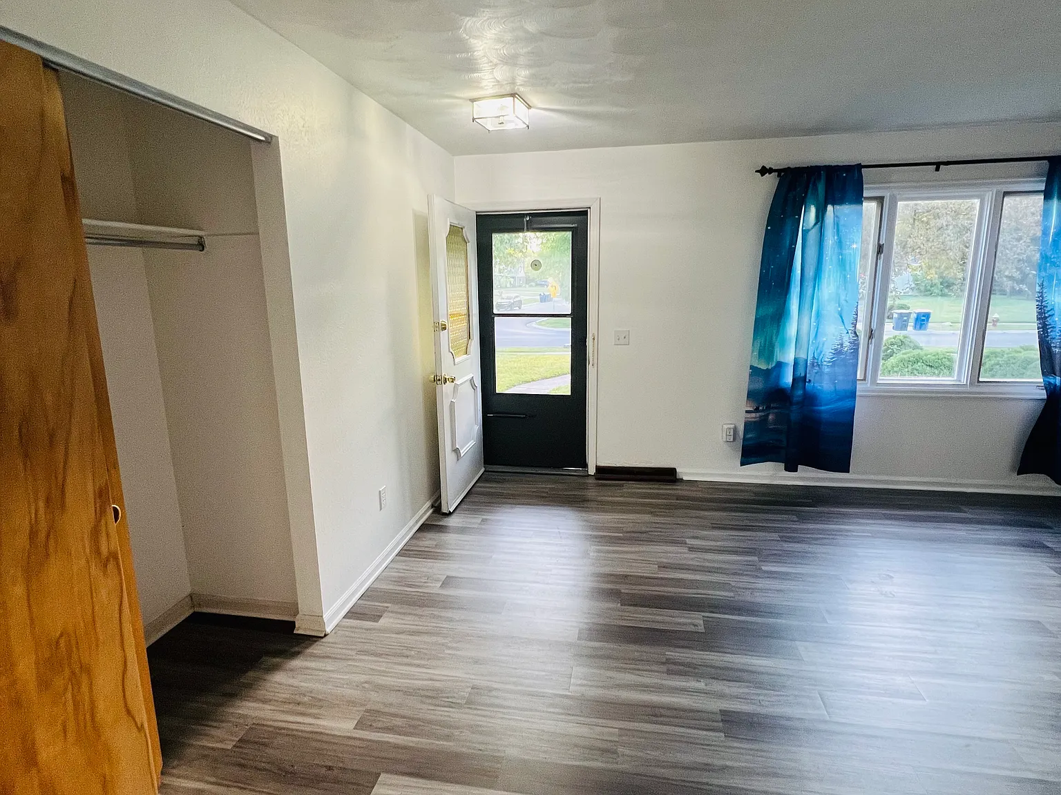 5620 Cresthaven Ln — Photo 4