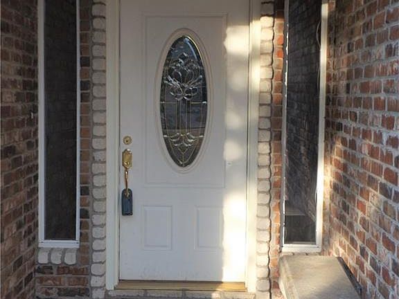 5th image of 6205 Kelly Dr