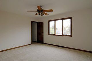 4th image of 209 Lynnfield Ln
