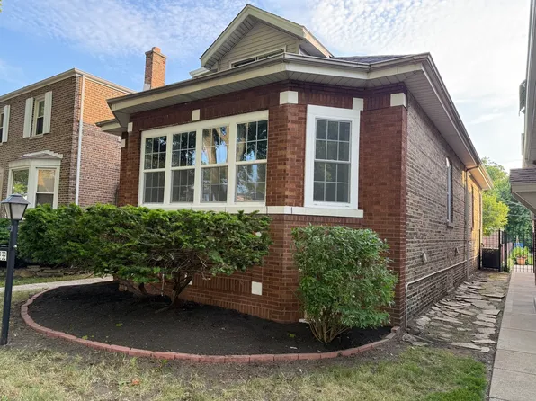 8232 S Calumet Ave, Chicago, IL 60619