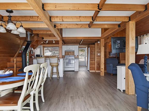 5th image of 27 Cottage Ln
