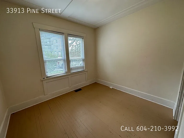33913 Pine St — Photo 6