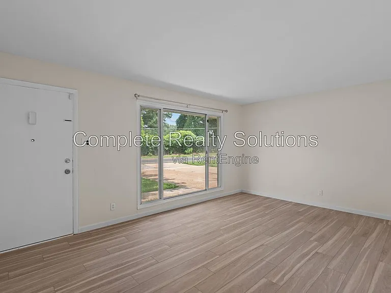 5661 Bermuda Dr — Photo 20