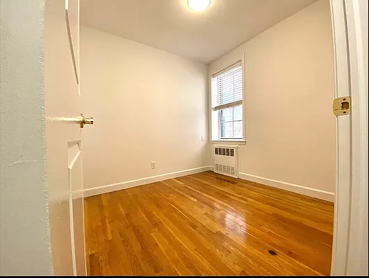 Rented by City Connections Realty | media 4