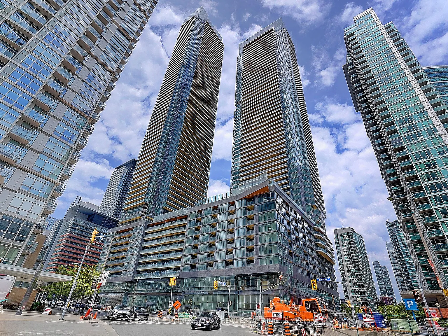 1 bed, $2,700 — Photo 2