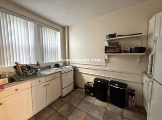 520 Cambridge St #3F, Allston, MA 02134