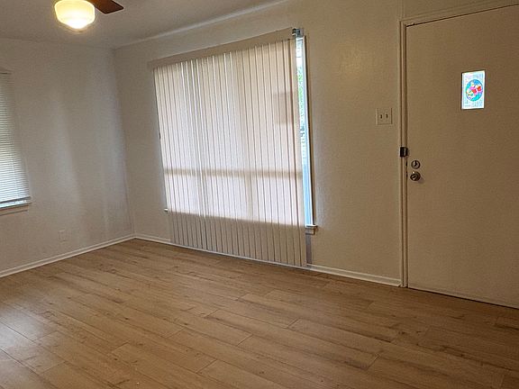 3rd image of 26 Union Rd