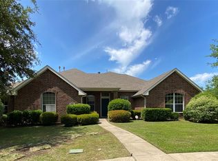 2701 Juniper Dr, Glenn Heights, TX 75154