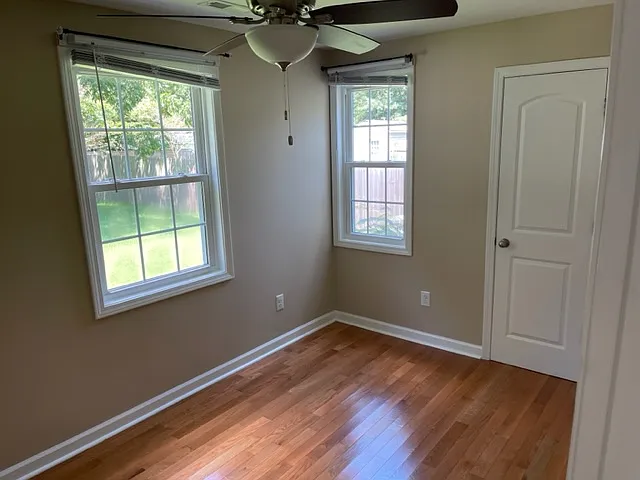 114 Beaufort Dr — Photo 17
