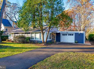 7014 Oak Ridge Rd, Falls Church, VA 22042