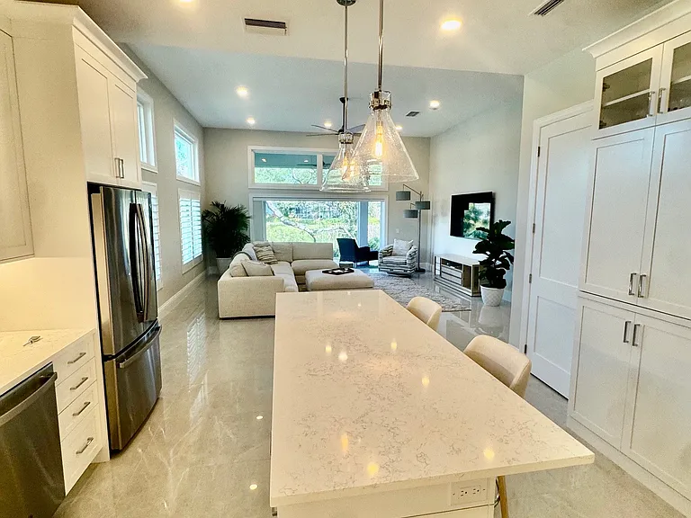 32 Bay Head Ln — Photo 7