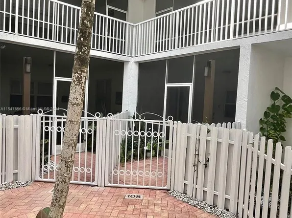 10730 NW 66th St APT 108, Doral, FL 33178