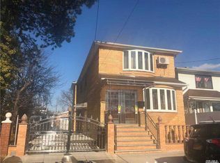 4647 Robinson St, Flushing, NY 11355