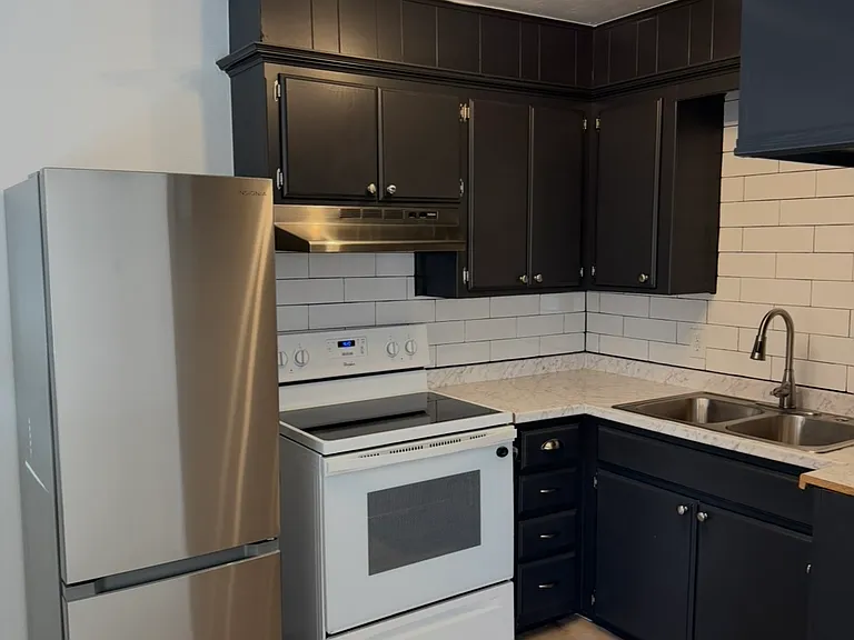 613 S 6th St #615 — Photo 10
