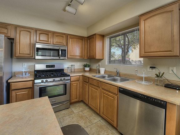 5th image of 7599 S Brackenbury Dr