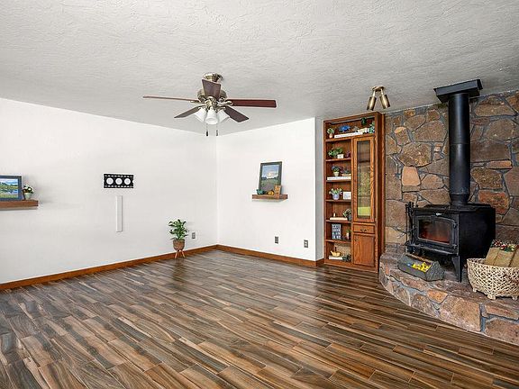 5th image of 15615 S Pottawatomie Rd