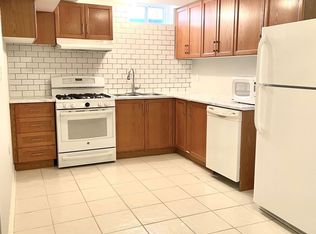 12 Fonteselva Ave #BASEMENT, Vaughan, ON L4H2R9