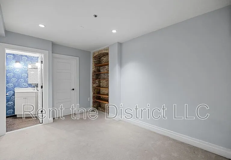 1109 M St NW #1 — Photo 10