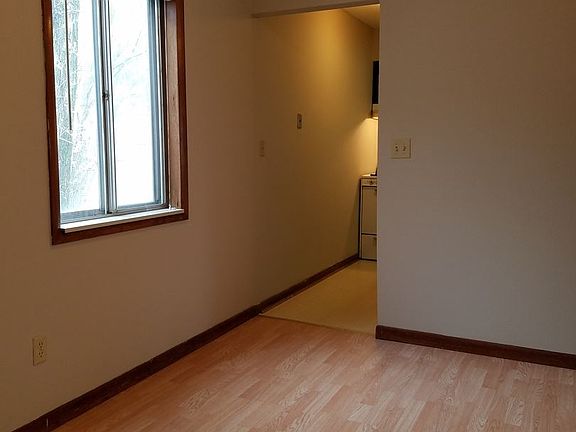 5th image of 260 E Church St APT 205