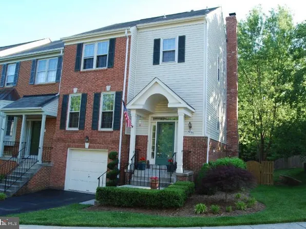 9433 William Kirk Ln, Burke, VA 22015