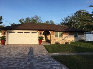 16200 Pine Ridge Dr, Hudson, FL 34667