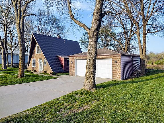 3rd image of 1217 Marolf Dr