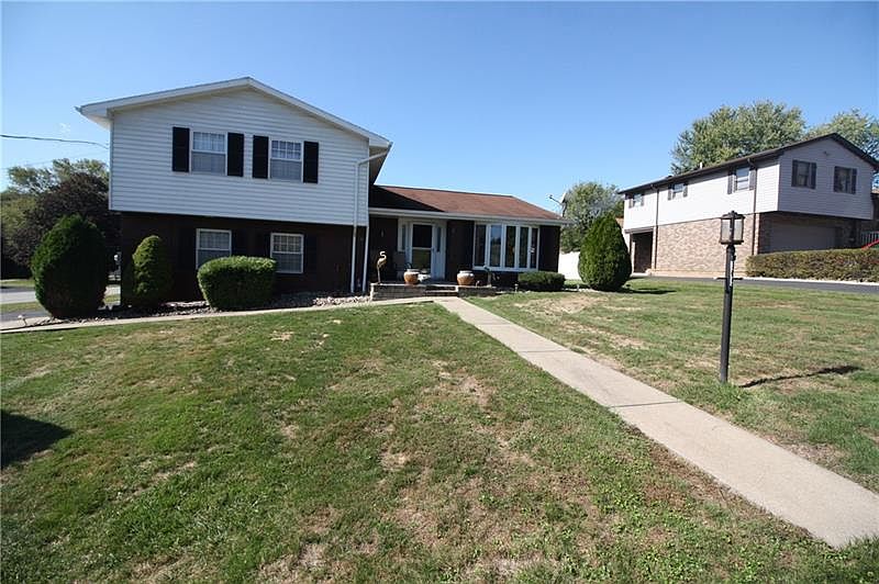 1st image of 105 Glenn Ave
