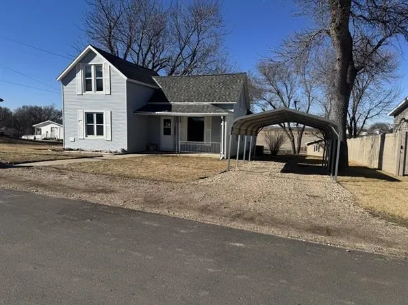 266 N G St, Platte Center, NE 68653