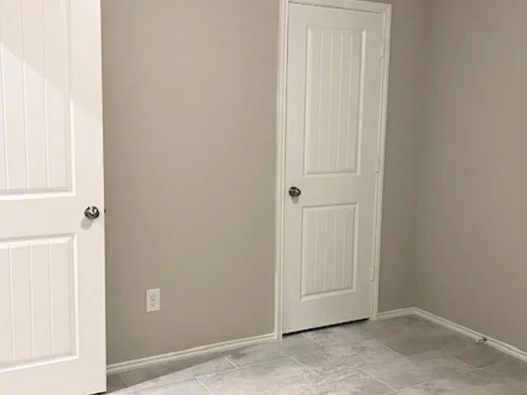 8310 Rose Petals Ln — Photo 21