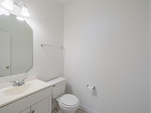 4th image of 1806 Mill Crossing Ln