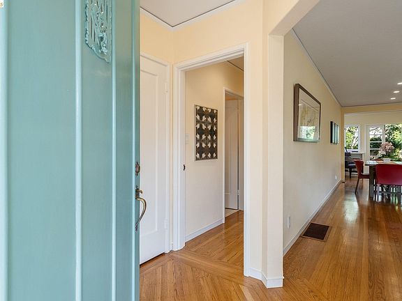 5th image of 265 Purdue Ave