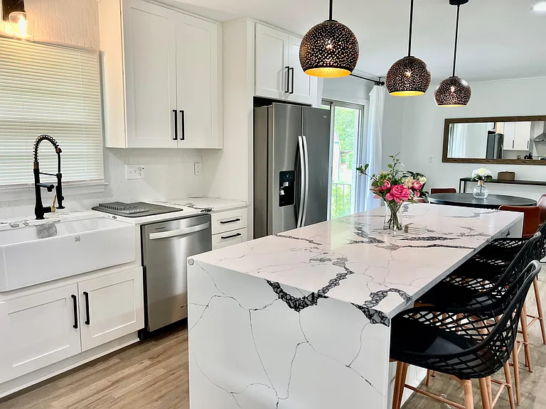Lavista Ct — Photo 11