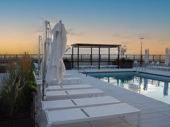 110-11 Queens Boulevard image 22 of 33