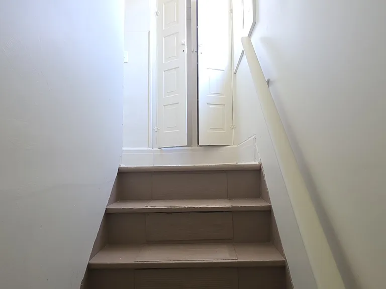 105 Edson St #2 — Photo 19