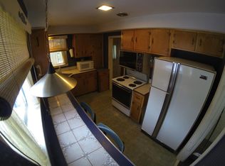 25291 Kildare St, Southfield, MI 48033