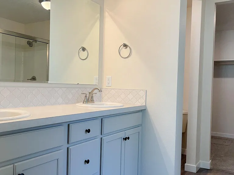 17002 Gwinnett Ave — Photo 14