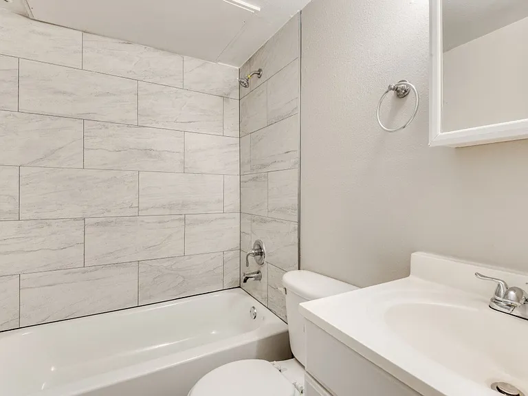 4915 Reiger Ave — Photo 11